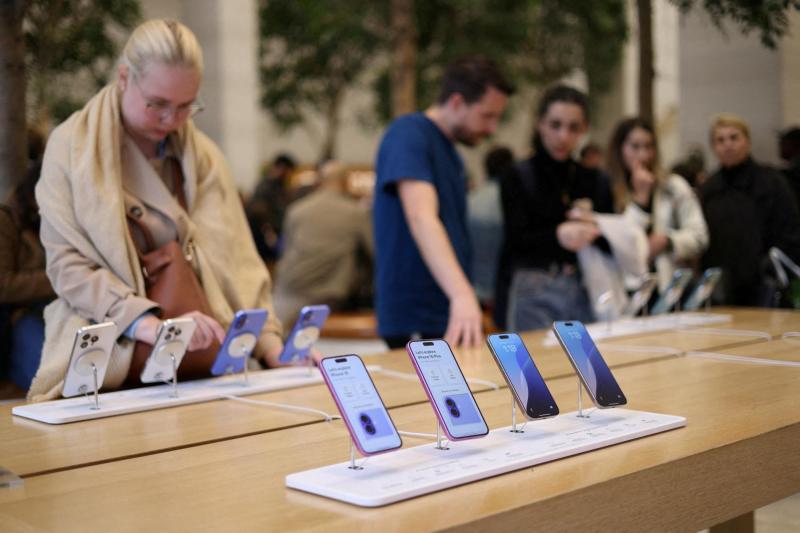 loi nhuan cua Apple,  doanh thu cua Apple,  doanh so iPhone,  thue quan Donald Trump anh 2