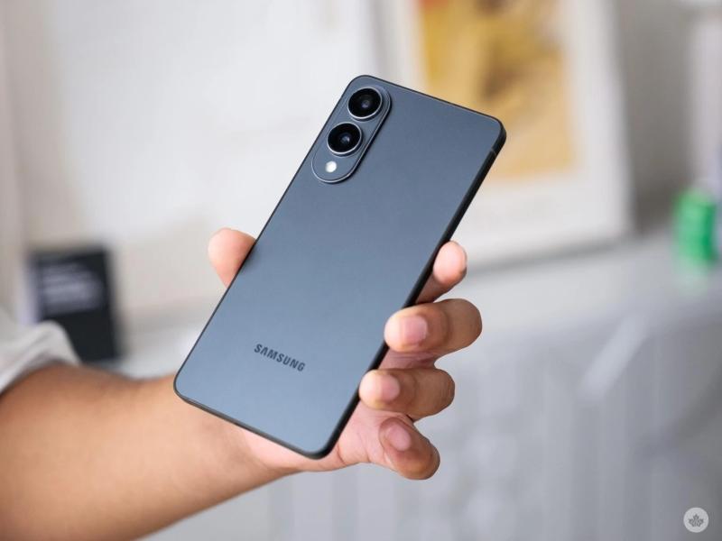 smartphone sieu mong,  Samsung Galaxy S25 Edge,  Galaxy S25 Ultra,  dien thoai sieu mong anh 4