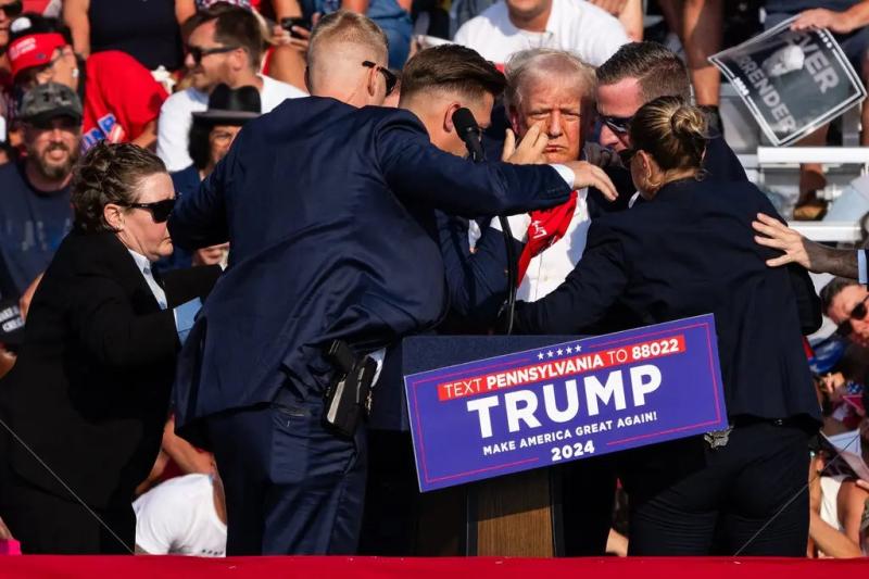 ong Trump bi am sat anh 1