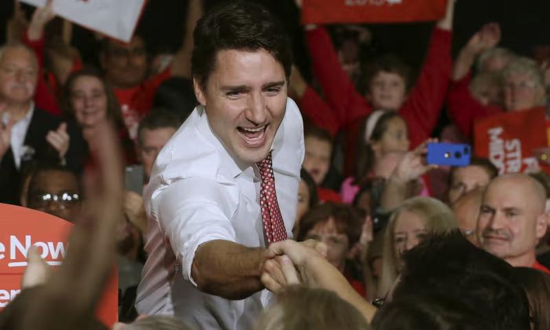 thu tuong canada tu chuc anh 2
