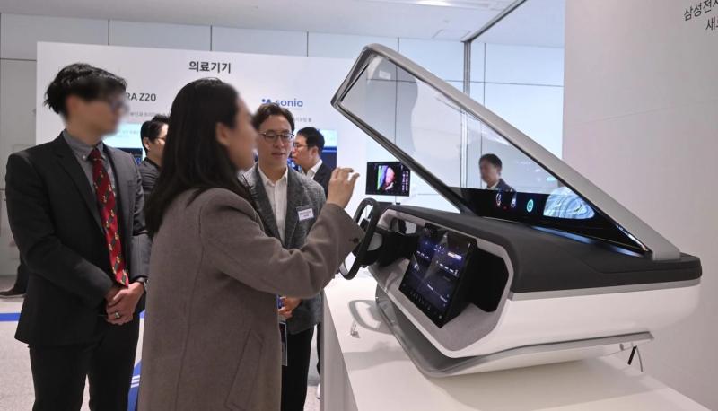 Samsung mua lai anh 1