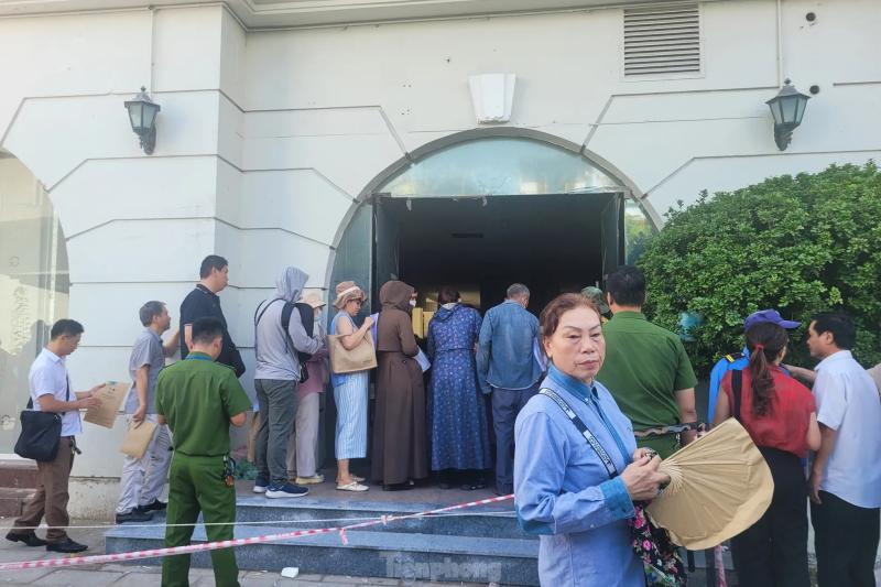 mua nha o xa hoi anh 9