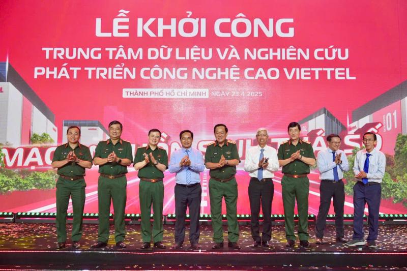 data center,  trung tam du lieu anh 2