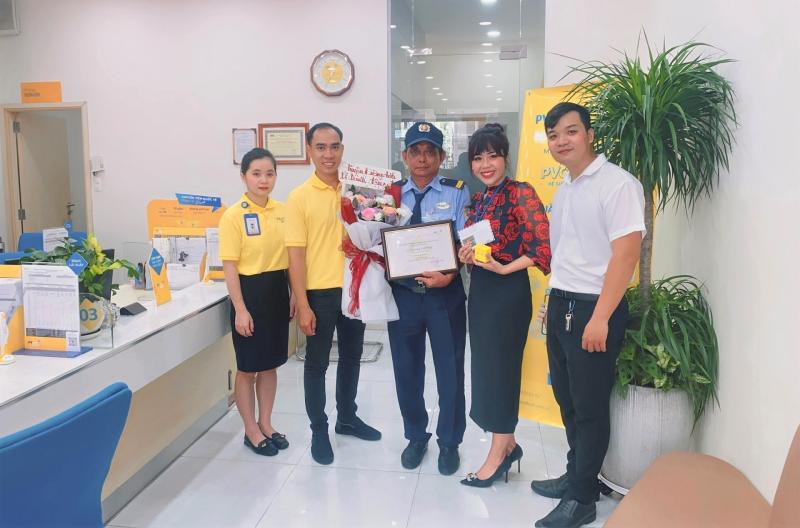 PVcomBank anh 5