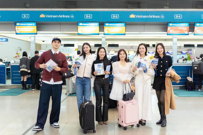 Startravel anh 7