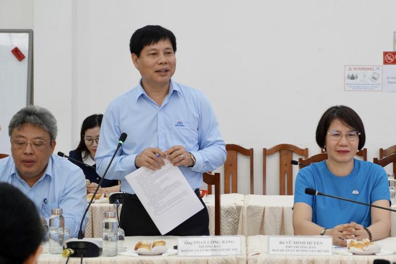 duong sat do thi anh 1