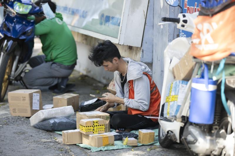 chu shop online dong cua,  thue ban hang online,  ban hang online kho anh 1