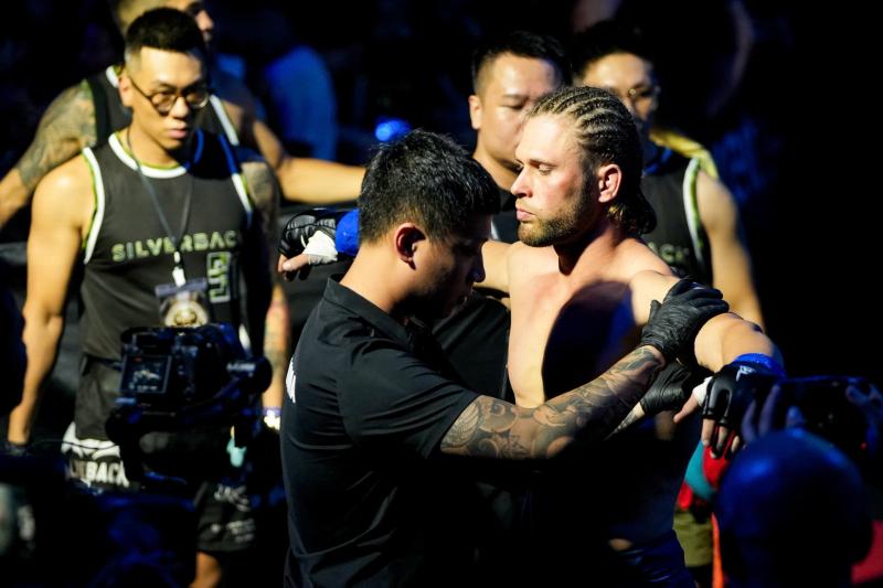 lion championship anh 2