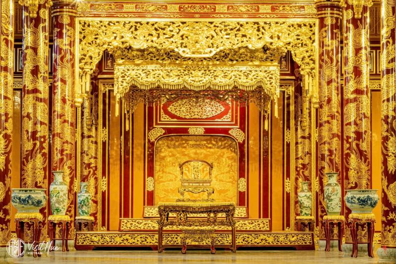 Ngai vang trieu Nguyen anh 1