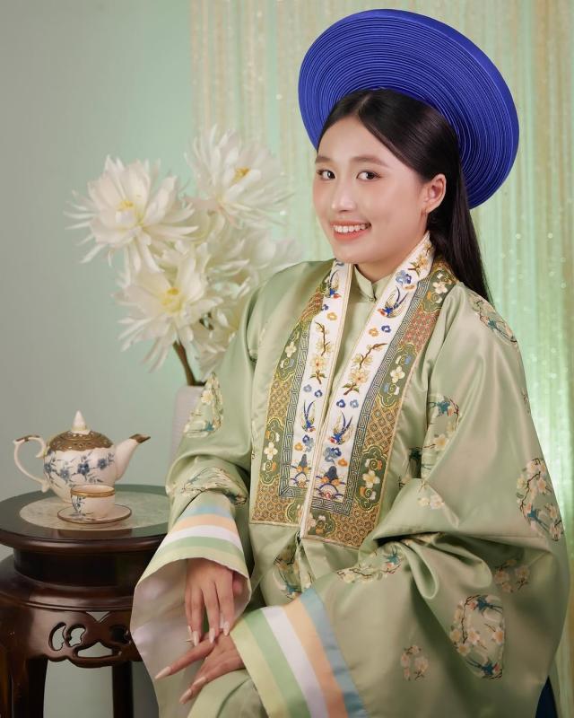 Jenny Huynh chup ao dai anh 8