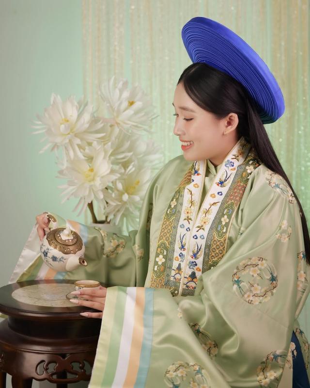 Jenny Huynh chup ao dai anh 9