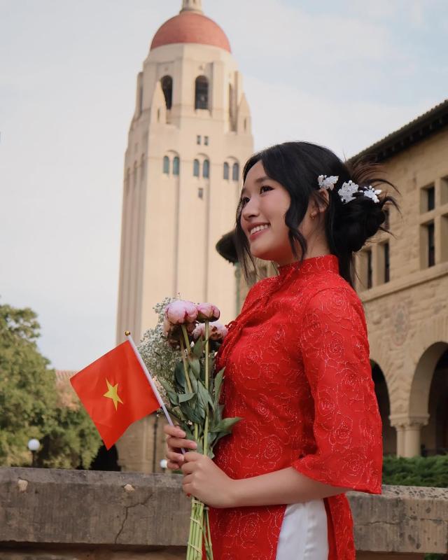 Jenny Huynh chup ao dai anh 6