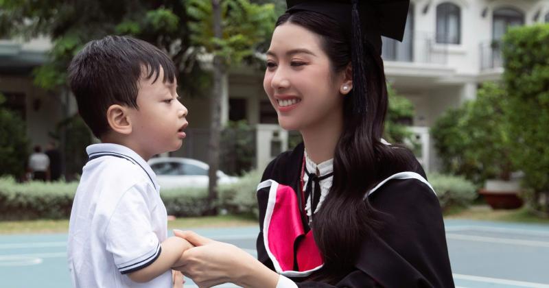 a hau thuy van anh 2