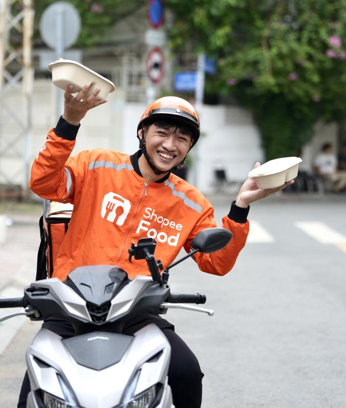ShopeeFood,  xe cam anh 1