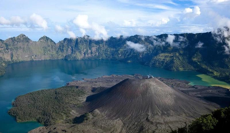 nui lua Rinjani anh 1