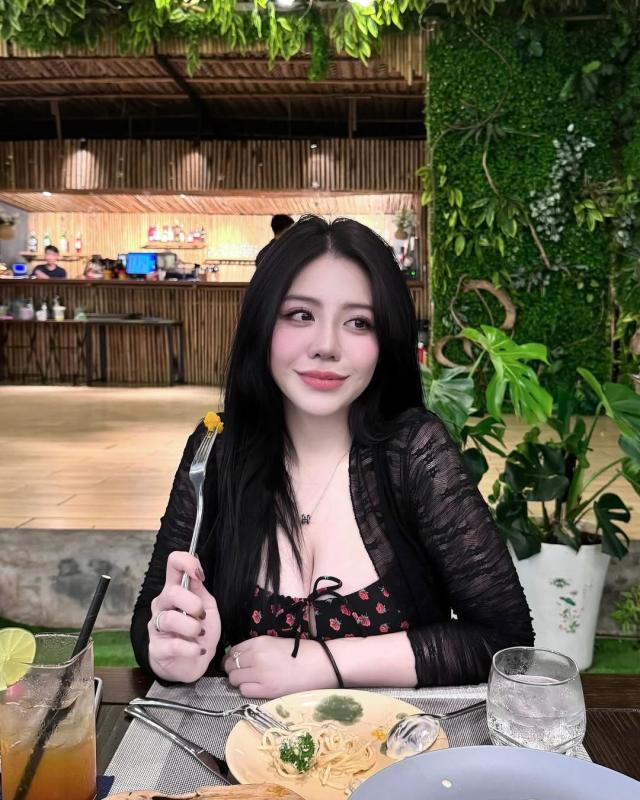 con gai minh nhua anh 4