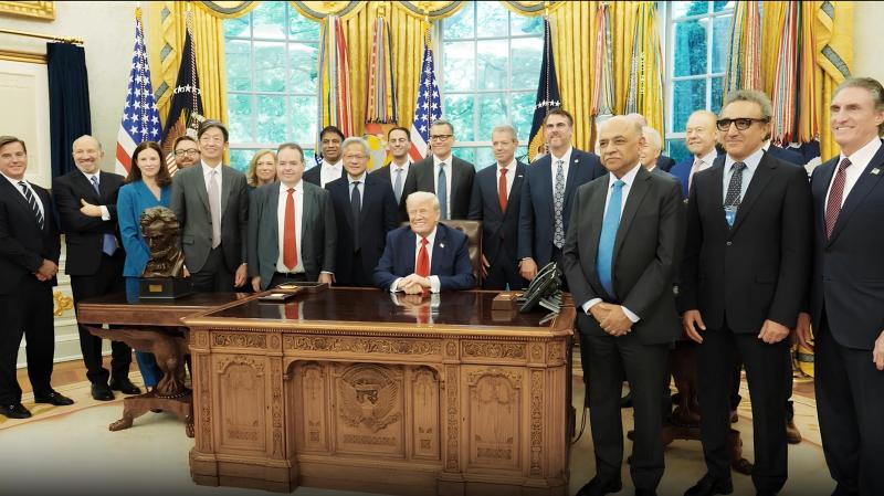 Tong thong Donald Trump anh 1