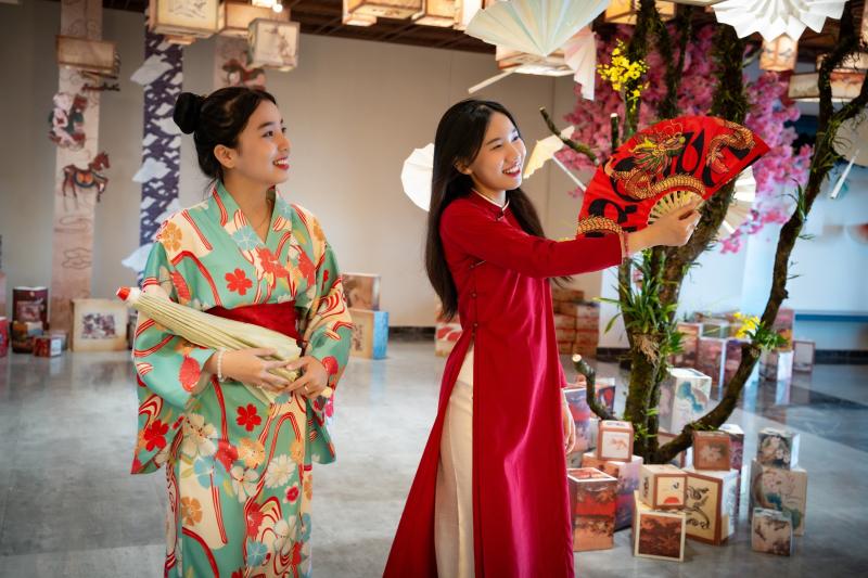 Dan Truong,  Cam Ly anh 2