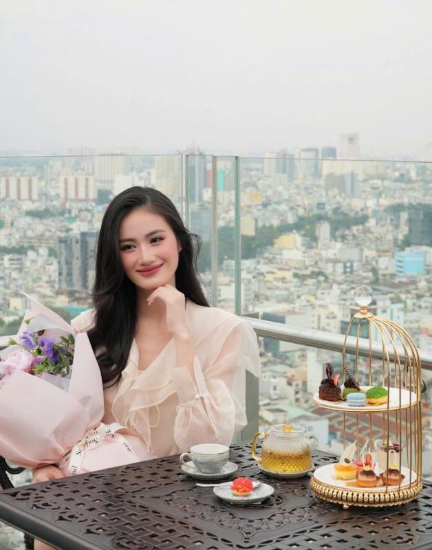 Y Nhi,  Huynh Tran y Nhi,  hoa hau,  Miss world anh 6