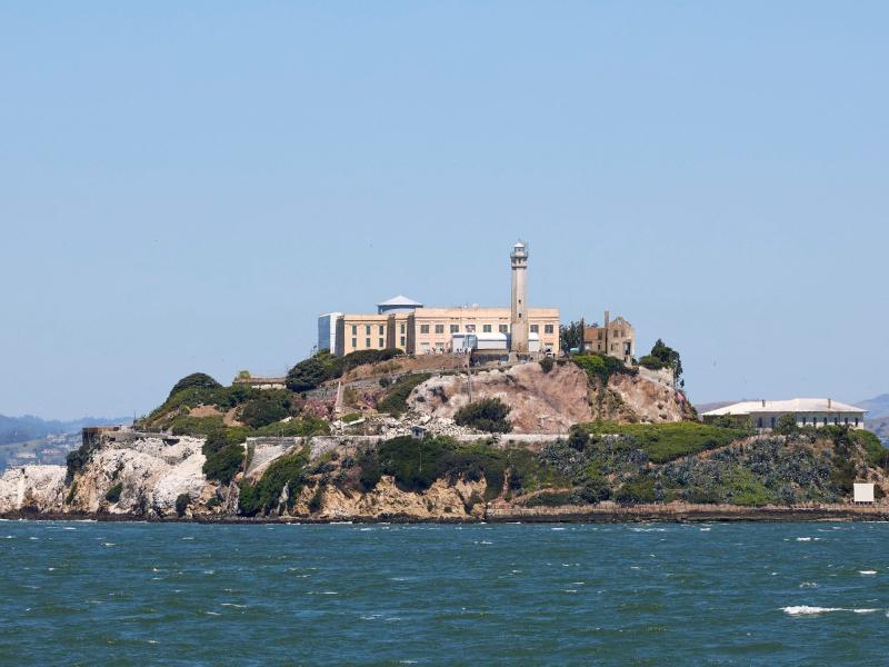 Dao Alcatraz anh 2