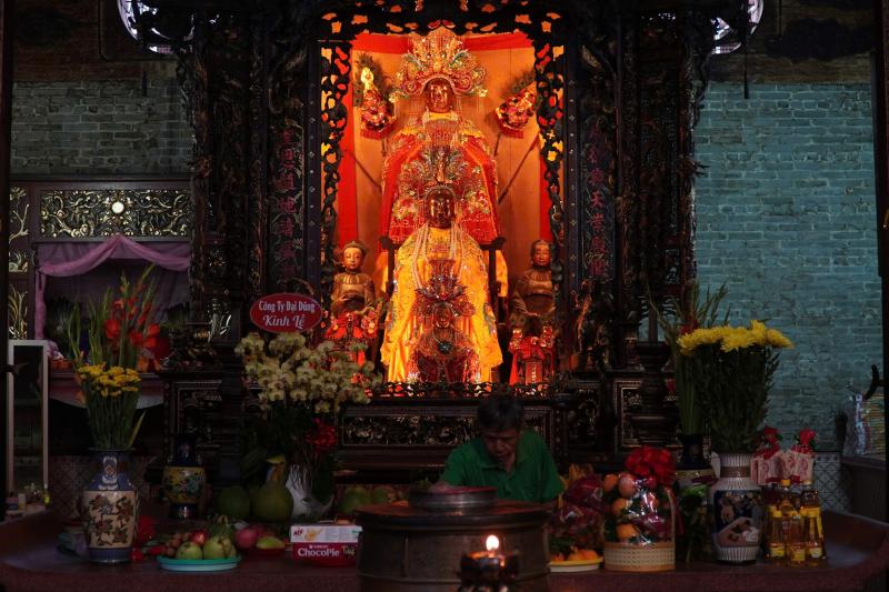 sap nhap hanh chinh,  phuong cho lon anh 10