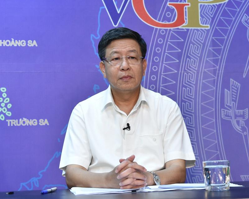 chuyen doi xe dien anh 2
