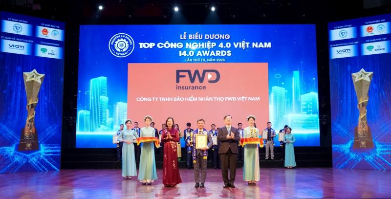 FWD Viet Nam anh 2