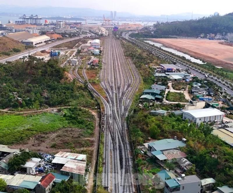 duong sat quang ninh anh 1