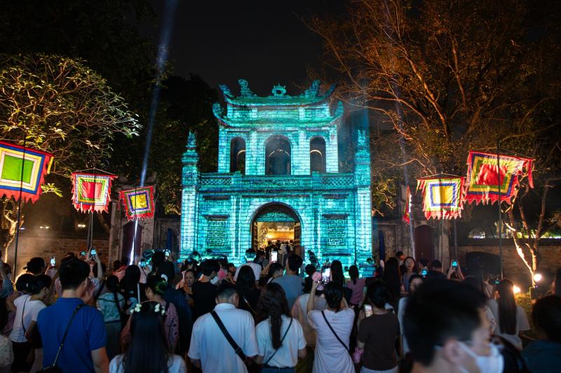 Du lich ha noi anh 1