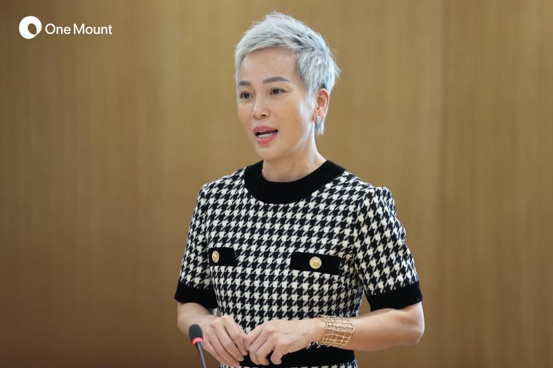 ceo moi one mount anh 1